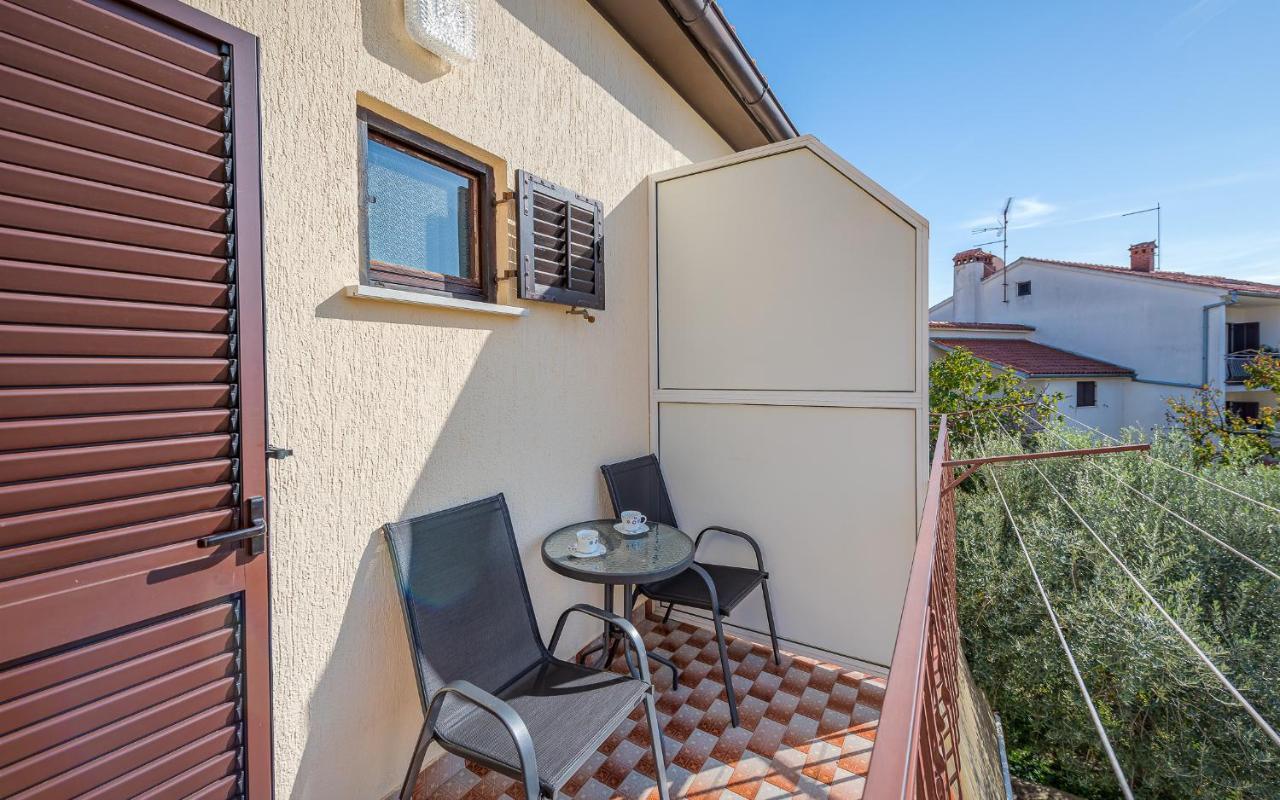 Apartment Anna Poreč Exterior foto